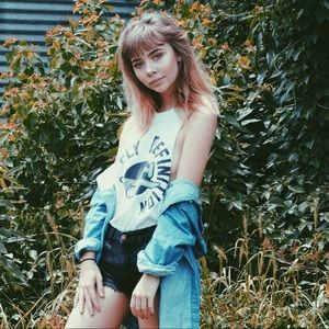 Meet your Posher, Jillian